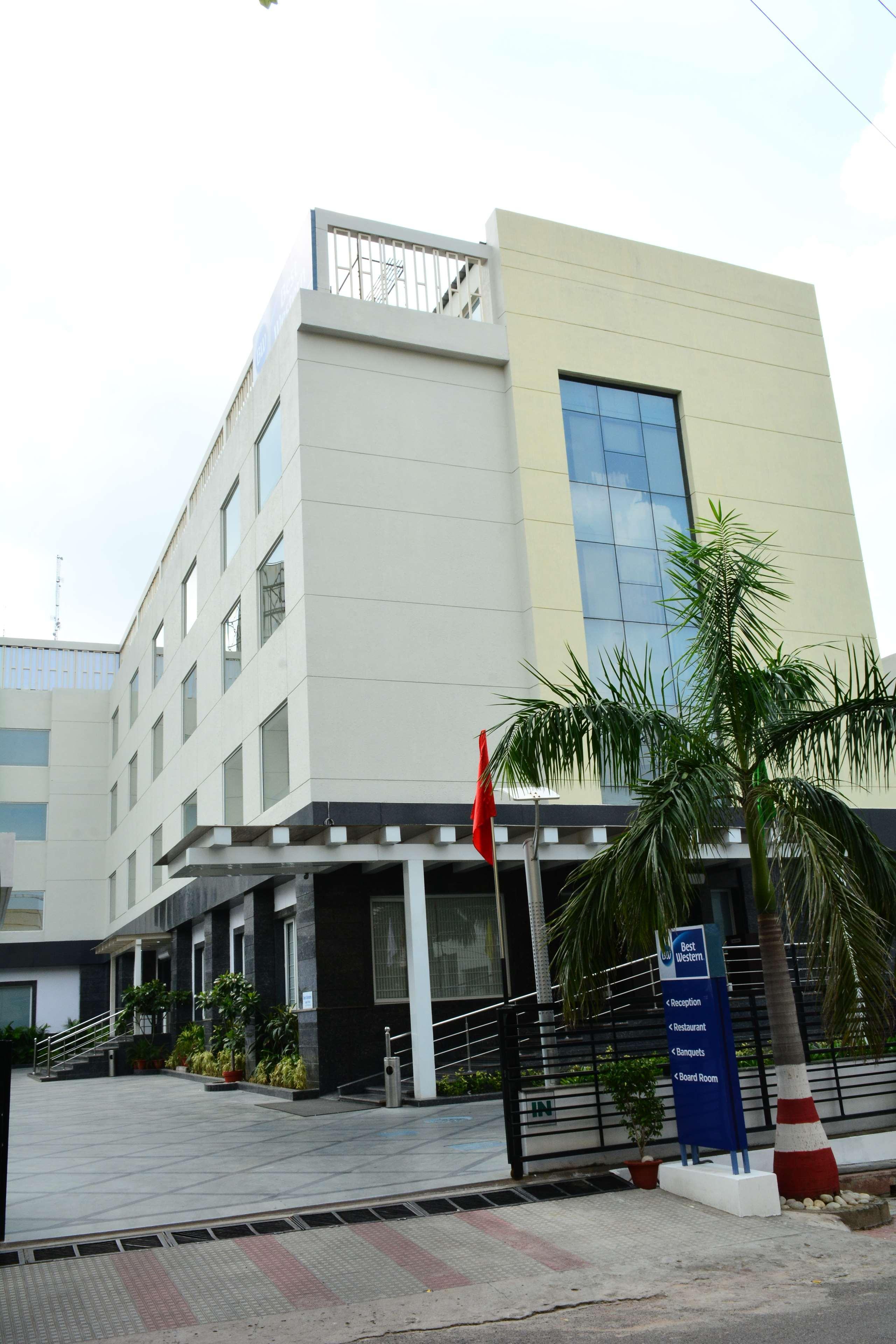 Hotel Sagar Sona Lucknow Exterior photo